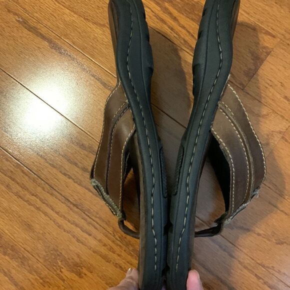 Men’s Size 13 Rockport sandals - Picture 3 of 8